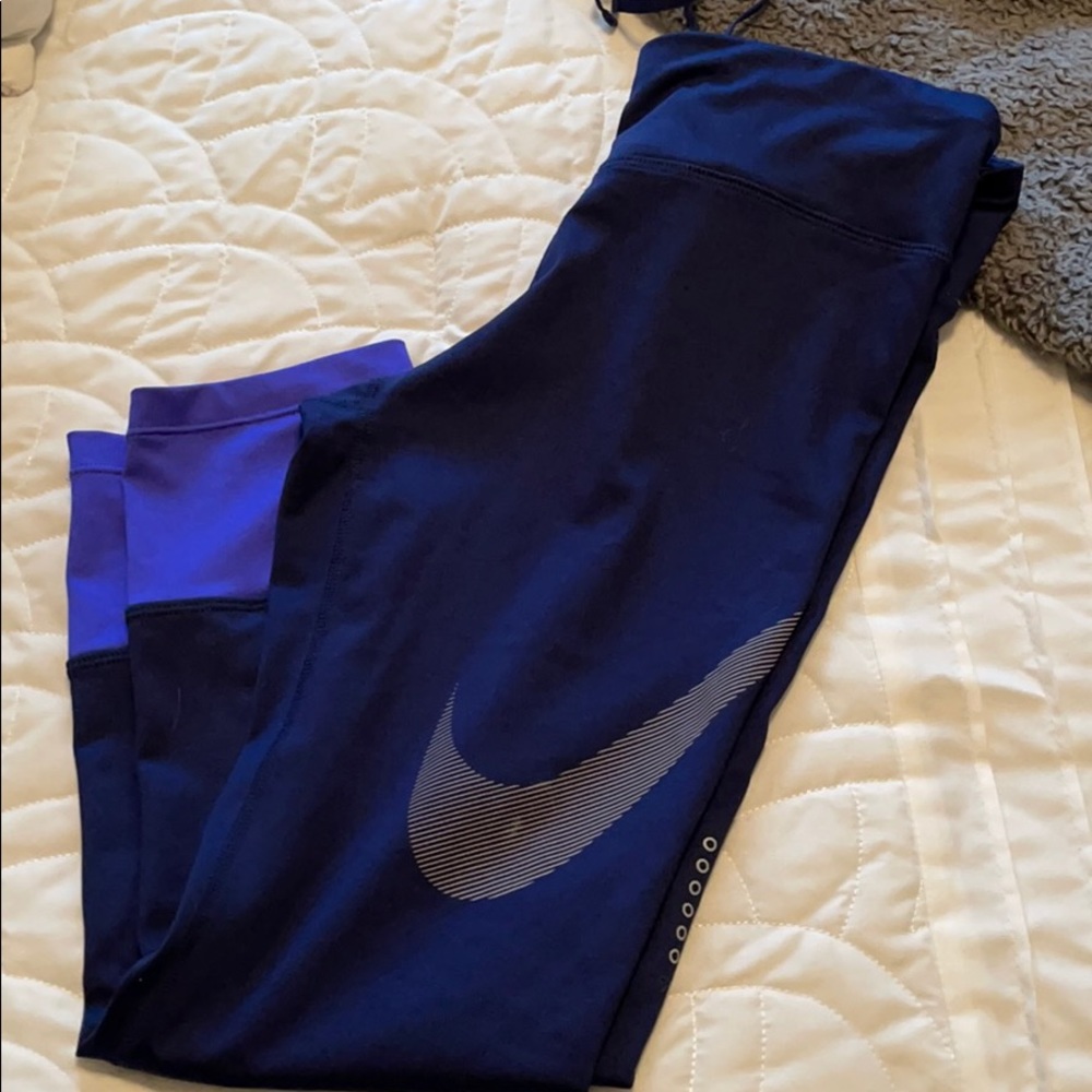 Nike leggings